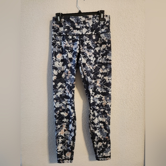 lululemon athletica Pants - Lululemon Wunder Under Hi-Rise Spring Bloom Multi floral luxtreme tights size 10